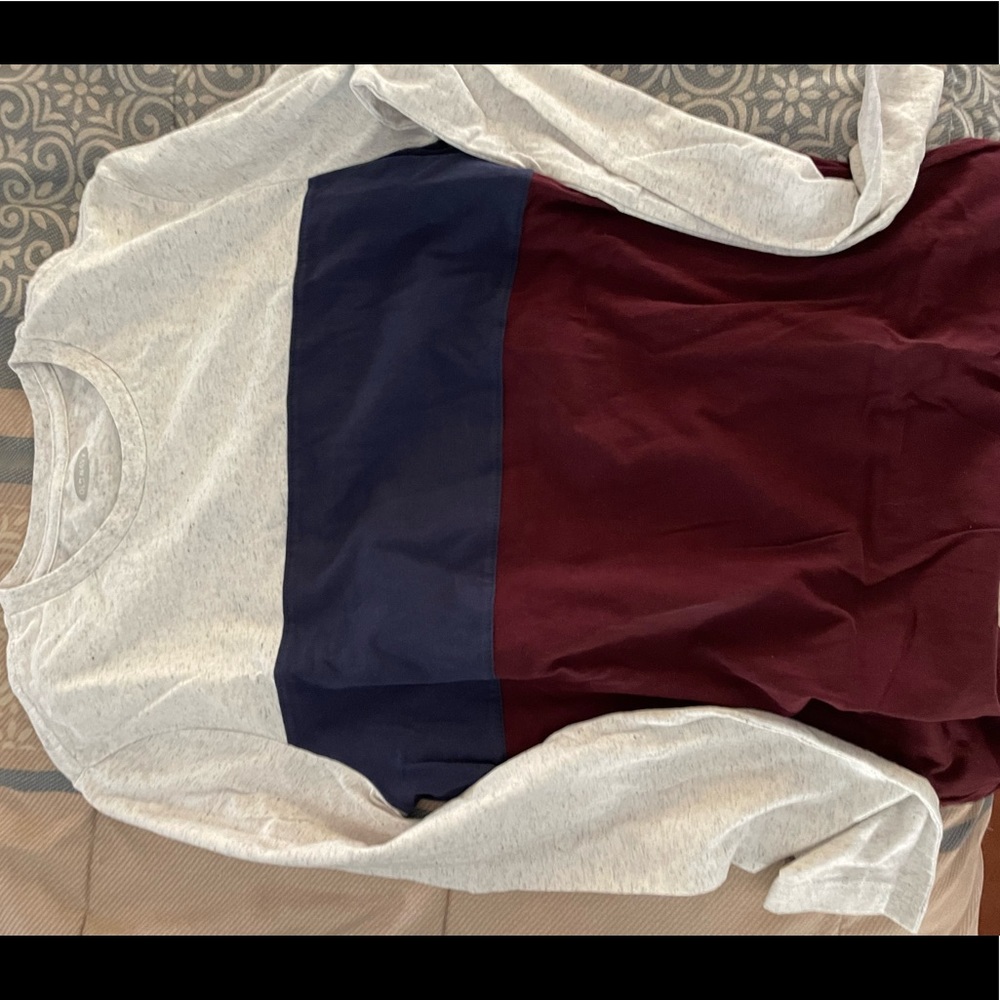 Men’s long sleeve shirt